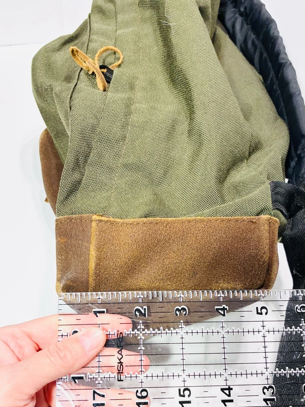 VTG 90s Eastpak USA MADE Leather Bottom 17” Backpack Olive Green Canvas Unisex